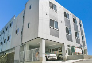 リールホーム学園前